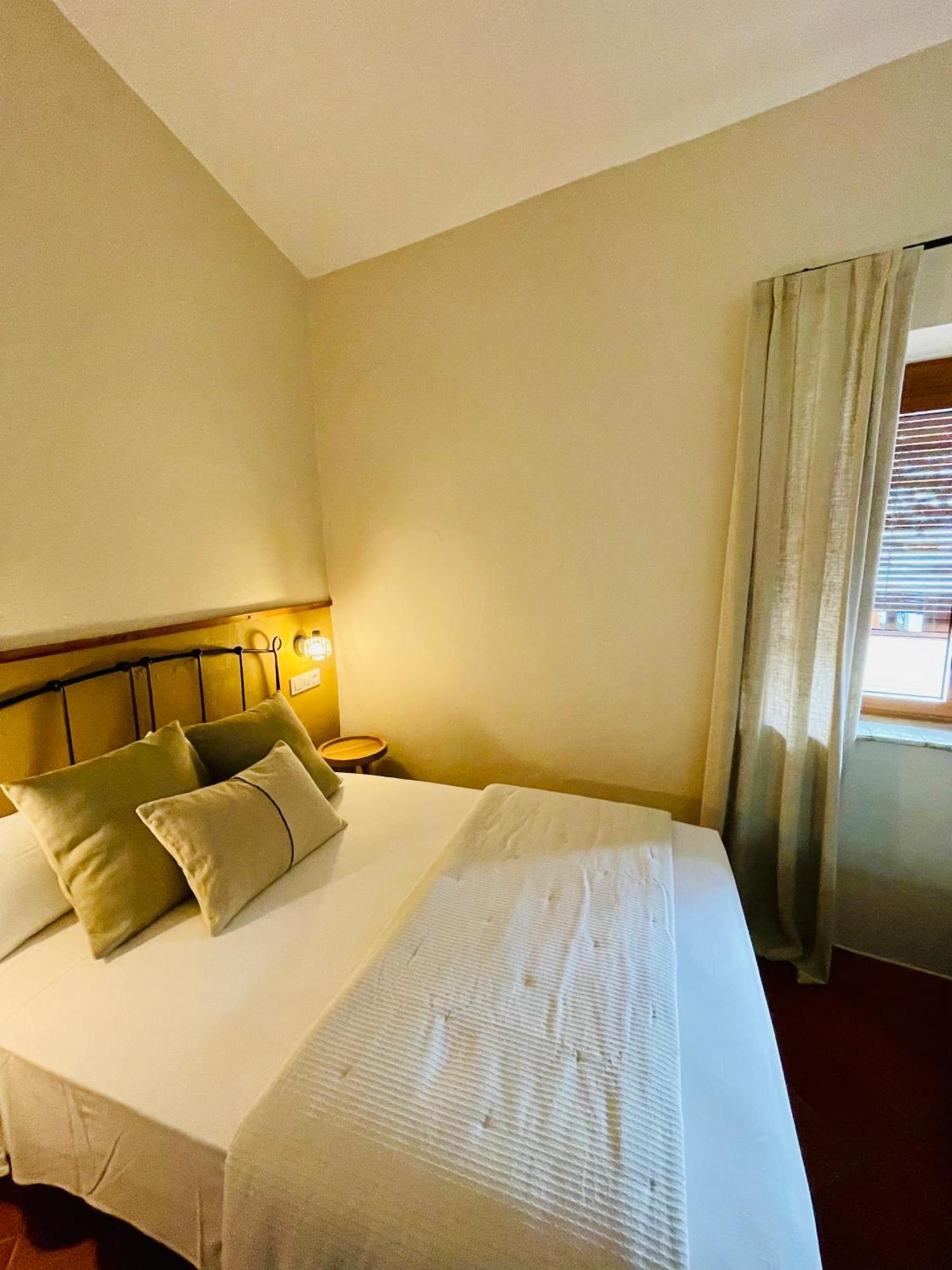 Apartaments Can Gibert Castello  D'Empuries Exterior foto